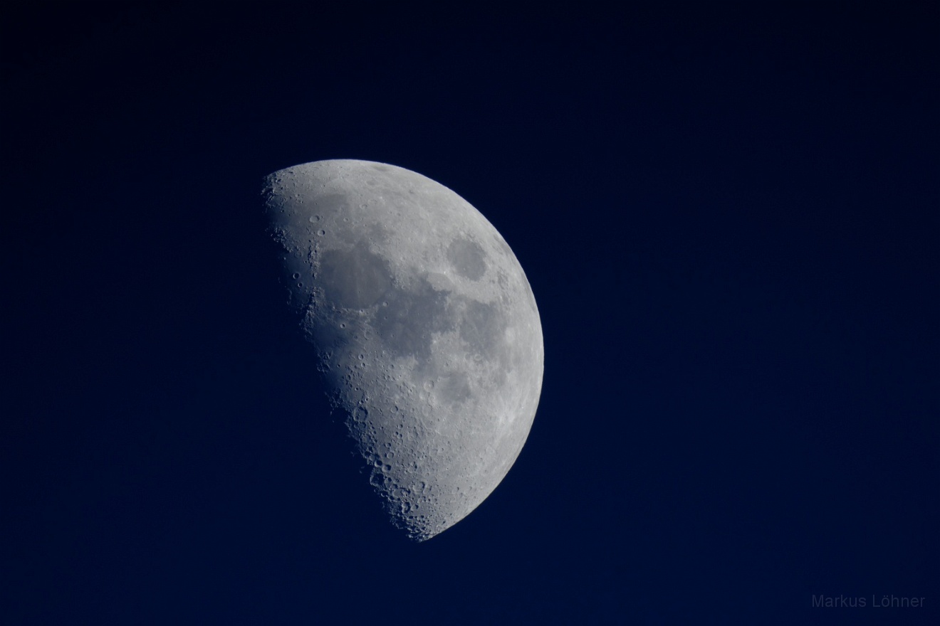 Mond 2_small.jpg